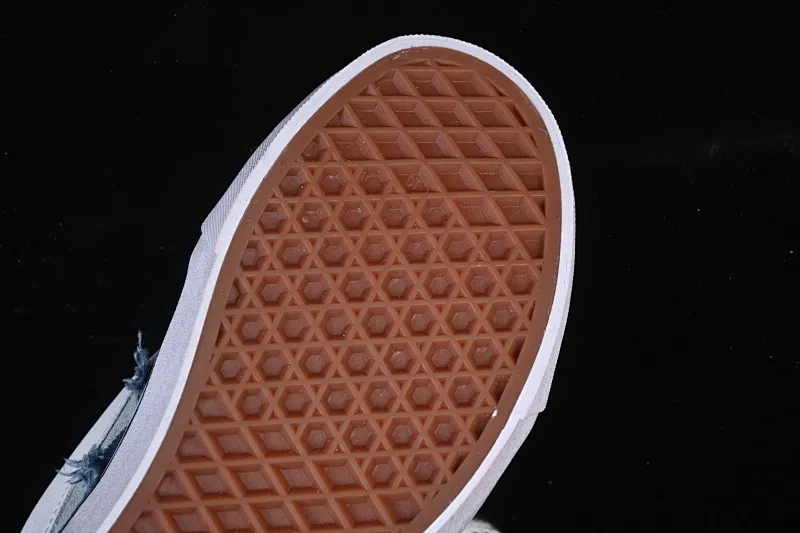 All categories Vans Vans series Vans Low Vans low-top Vans Knu Skool Vr3 Vans low-top casual skateboard shoes VN0009QCBT1
